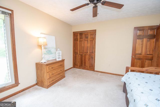 323 Larkspur Turn, Peachtree City, GA 30269