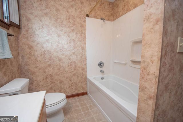 323 Larkspur Turn, Peachtree City, GA 30269