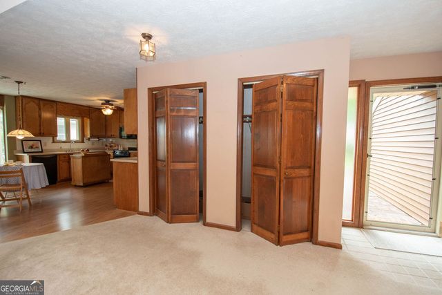323 Larkspur Turn, Peachtree City, GA 30269