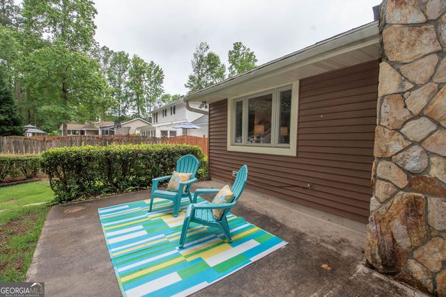 323 Larkspur Turn, Peachtree City, GA 30269