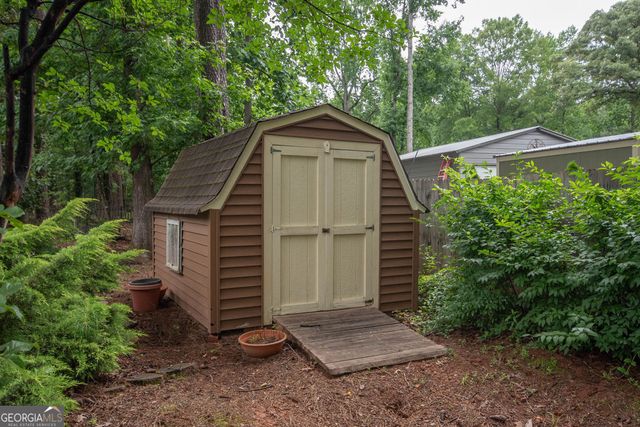 323 Larkspur Turn, Peachtree City, GA 30269
