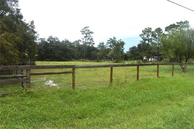 15355 SW 85TH AVENUE, Dunnellon, FL 34432