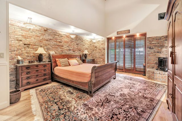 24 Brierwood Drive, Orange, CT 06477