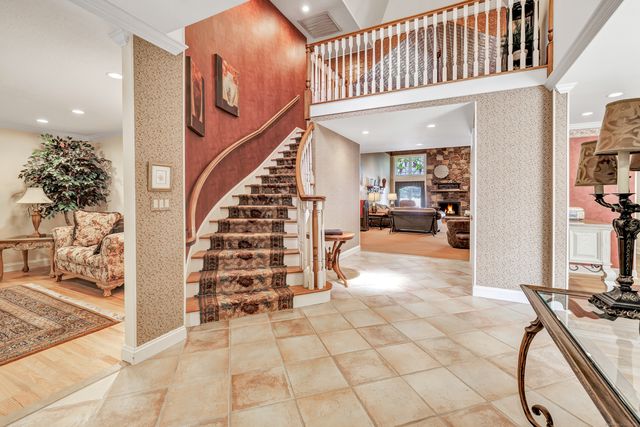 24 Brierwood Drive, Orange, CT 06477