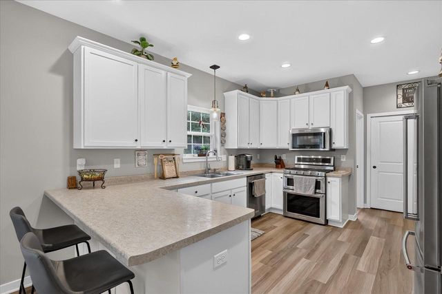 185 N Cranberry Street, Elkhorn, WI 53121