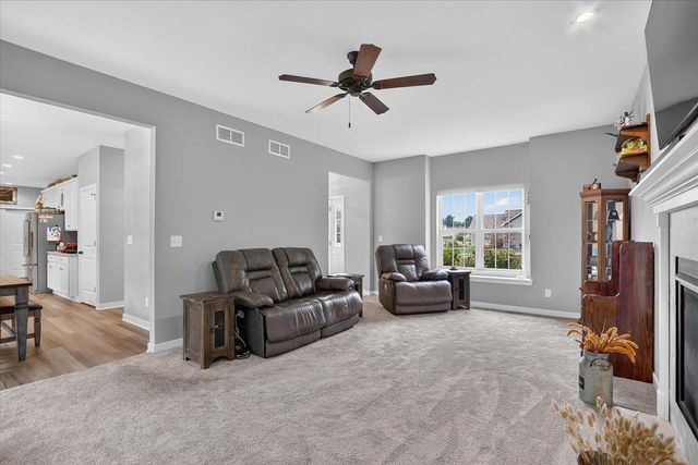 185 N Cranberry Street, Elkhorn, WI 53121