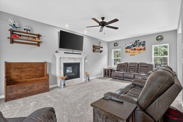 185 N Cranberry Street, Elkhorn, WI 53121