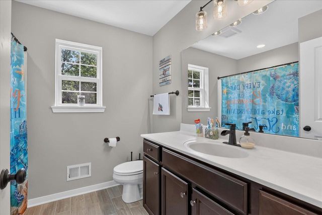 185 N Cranberry Street, Elkhorn, WI 53121