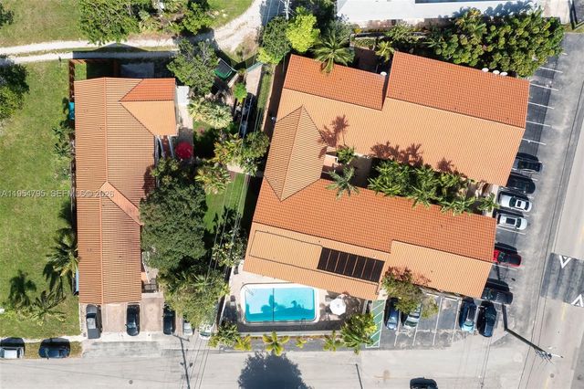 2025 Miami Rd 15, Fort Lauderdale, FL 33316