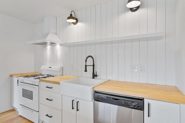 1228 Broadmoor DR, Austin, TX 78723