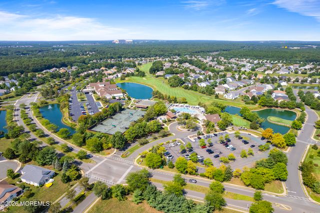 8 Torino Road, Manchester, NJ 08759