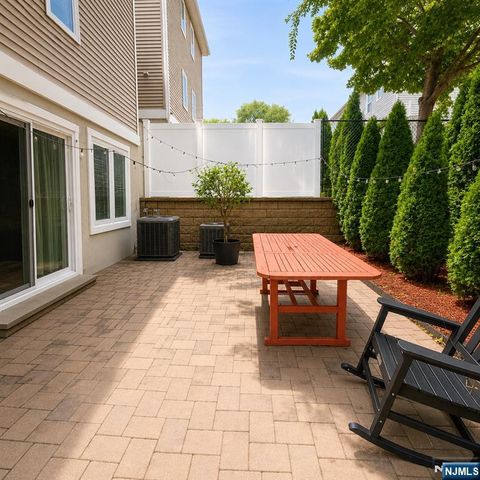 1407 88th Street, North Bergen, NJ 07047