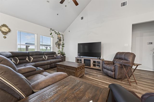 5806 Platinum Lakes Court, Richmond, TX 77469