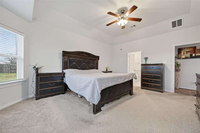 5806 Platinum Lakes Court, Richmond, TX 77469