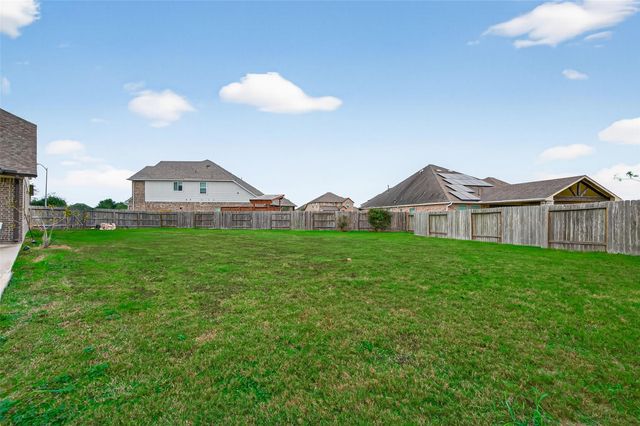 5806 Platinum Lakes Court, Richmond, TX 77469