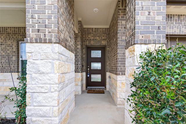 5806 Platinum Lakes Court, Richmond, TX 77469