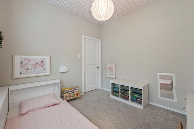 248 Trapper Creek Drive, Conroe, TX 77304