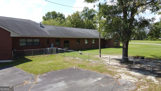430 N Rountree Street, Metter, GA 30439