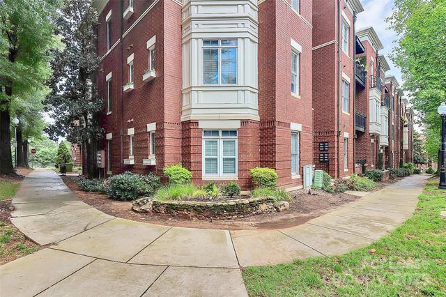 793 Garden District Drive, Charlotte, NC 28202