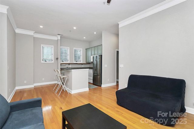 793 Garden District Drive, Charlotte, NC 28202