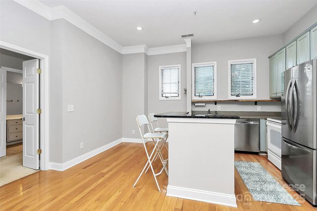 793 Garden District Drive, Charlotte, NC 28202