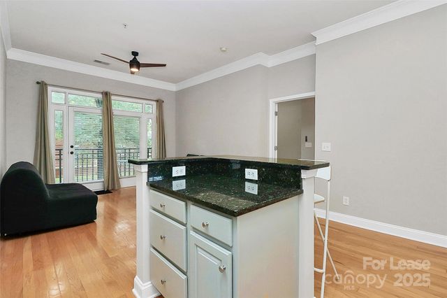 793 Garden District Drive, Charlotte, NC 28202