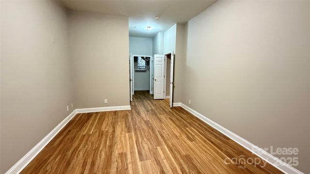 793 Garden District Drive, Charlotte, NC 28202