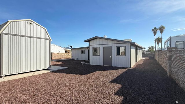 13228 E 43 St, Yuma, AZ 85367