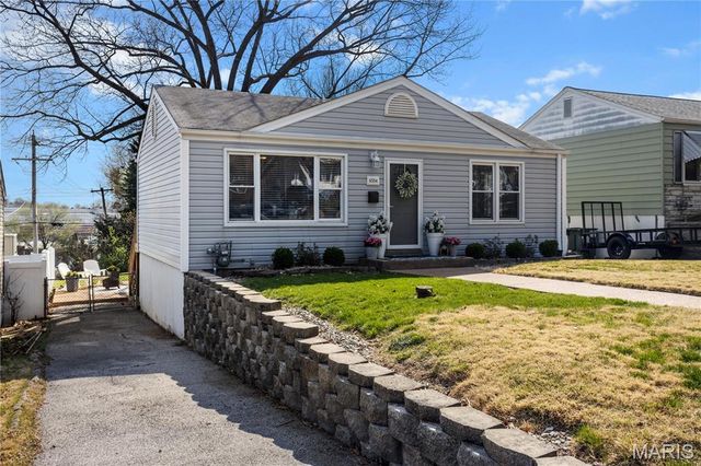 6554 Mitchell Terrace, St Louis, MO 63139