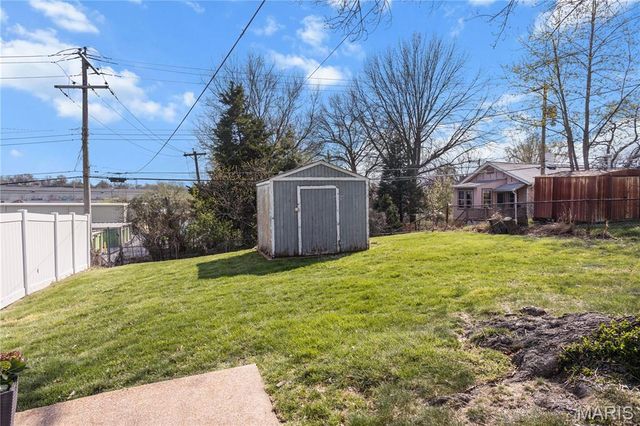 6554 Mitchell Terrace, St Louis, MO 63139