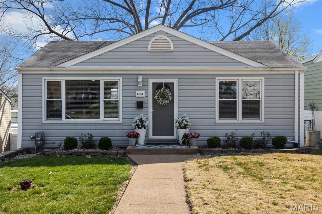 6554 Mitchell Terrace, St Louis, MO 63139
