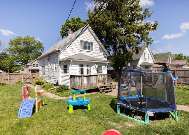 1413 40th Street, Rock Island, IL 61201