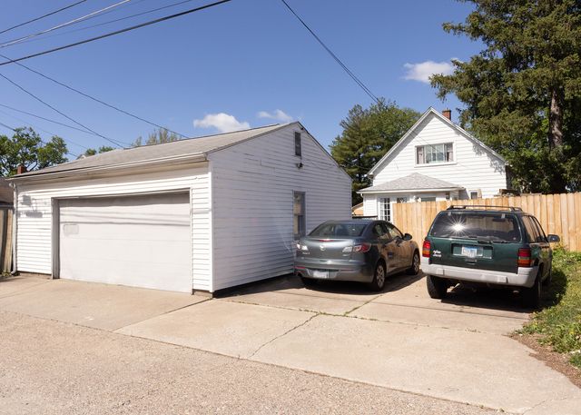1413 40th Street, Rock Island, IL 61201