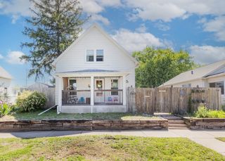 1413 40th Street, Rock Island, IL 61201