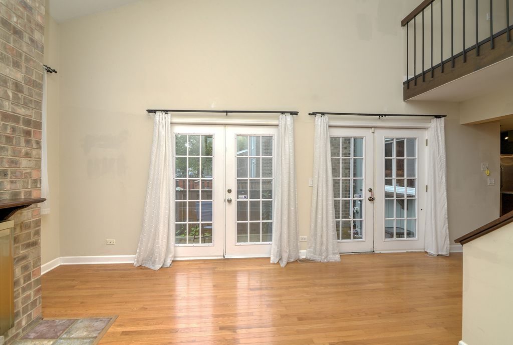 306 Colony Green Drive, Bloomingdale, IL 60108 — photo 5