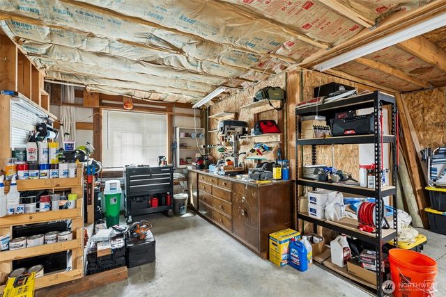 90 W Jeanne Saeger Loop, Shelton, WA 98584