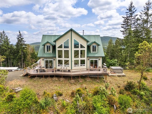 90 W Jeanne Saeger Loop, Shelton, WA 98584