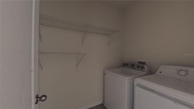 246 MEADOWBROOK BOULEVARD, Winter Haven, FL 33881