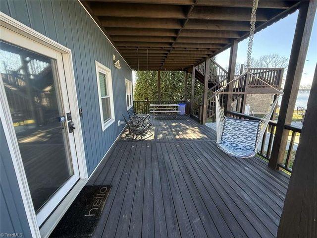 384 Lake Shore Avenue, Lexington, NC 27292