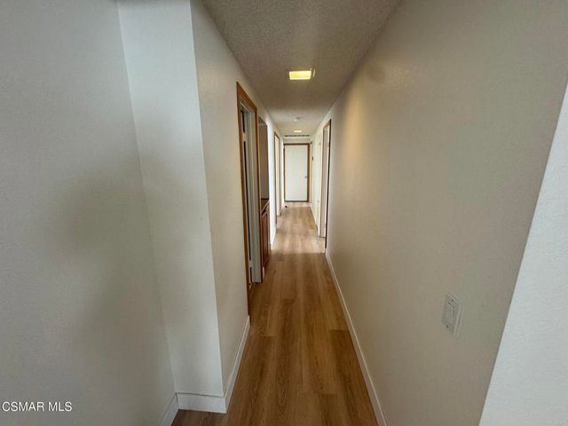 1874 Suntree Lane, Simi Valley, CA 93063