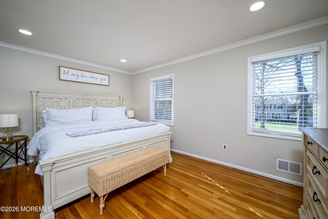 37 Friar Lane, Freehold, NJ 07728