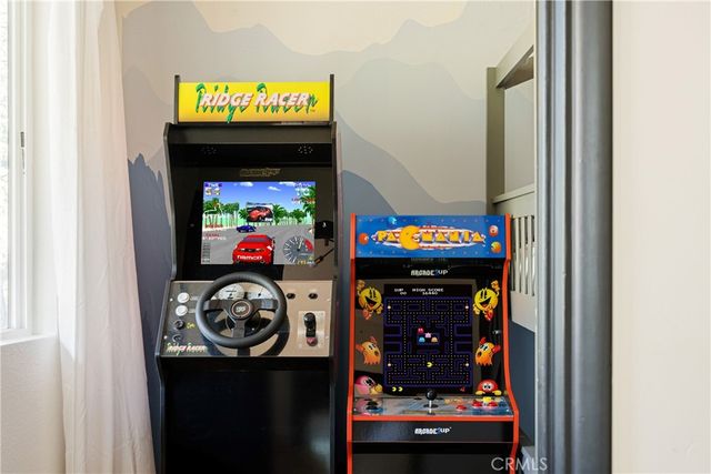 26287 Lake Forest Drive, Twin Peaks, CA 92391