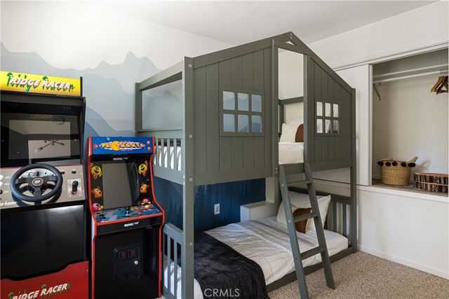 26287 Lake Forest Drive, Twin Peaks, CA 92391