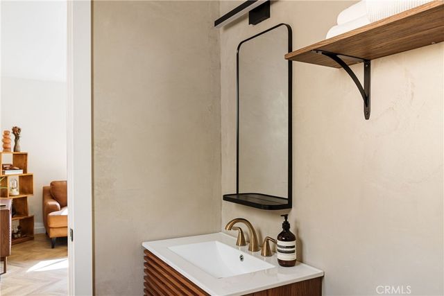 26287 Lake Forest Drive, Twin Peaks, CA 92391