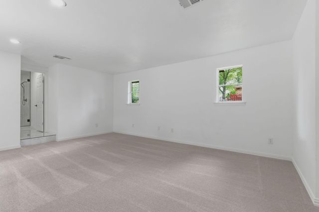 254 Springs Edge Dr, Montgomery, TX 77356