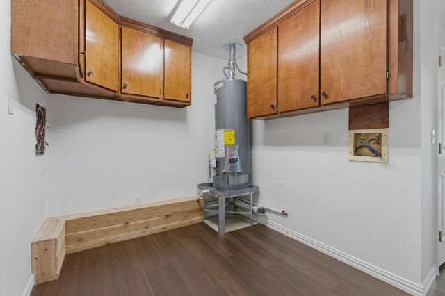 254 Springs Edge Dr, Montgomery, TX 77356