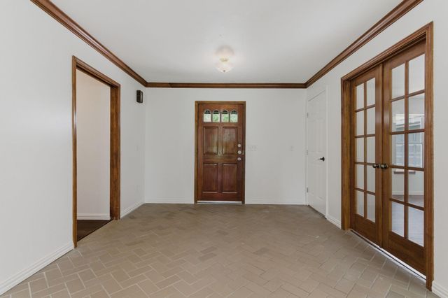 254 Springs Edge Dr, Montgomery, TX 77356