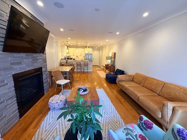 637 E 1st Street 204, Boston, MA 02127