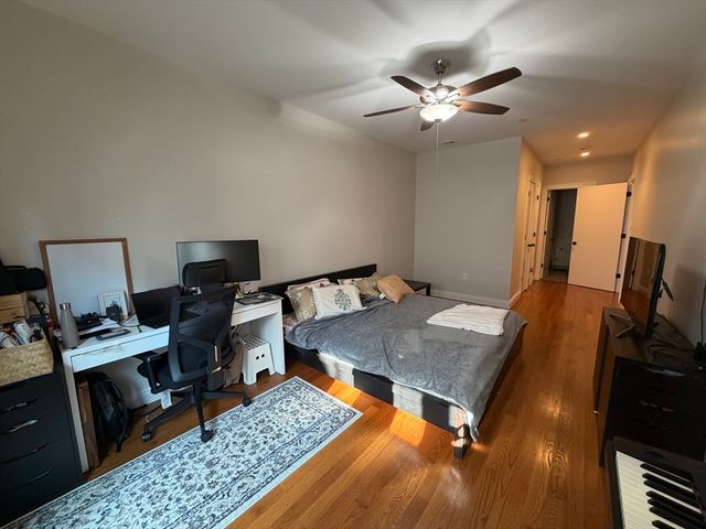 637 E 1st Street 204, Boston, MA 02127