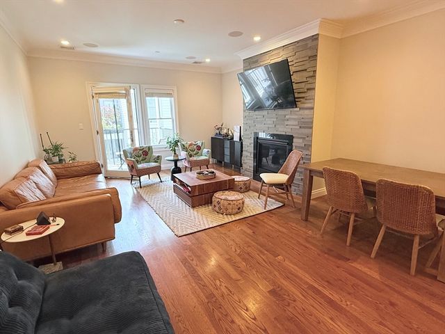 637 E 1st Street 204, Boston, MA 02127